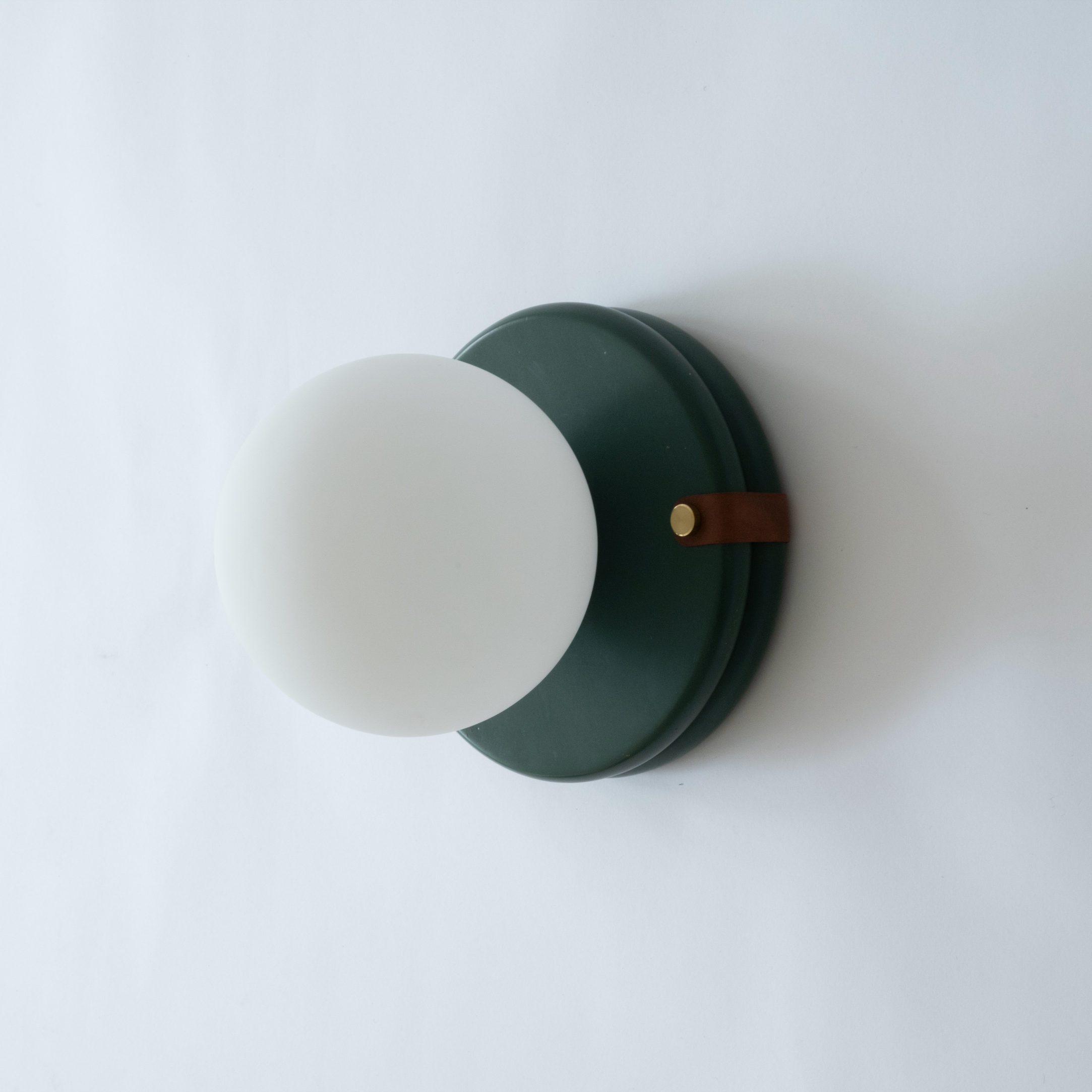 BILLOW WALL LIGHT