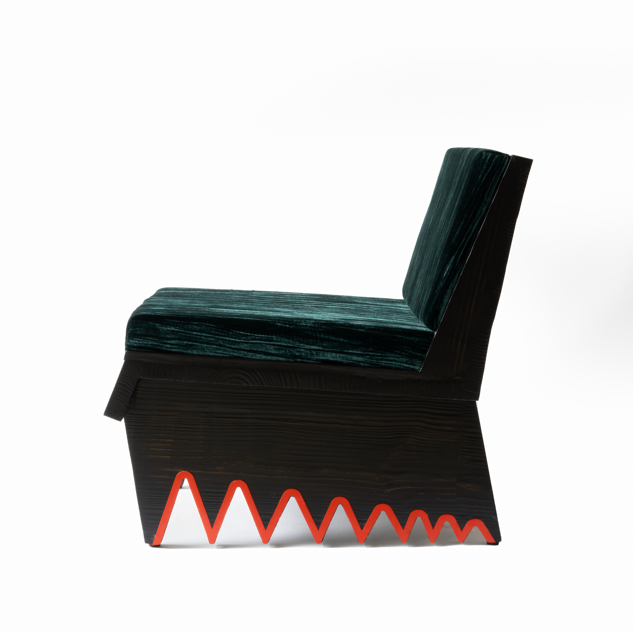 SKEW ARMCHAIR VERSION Z