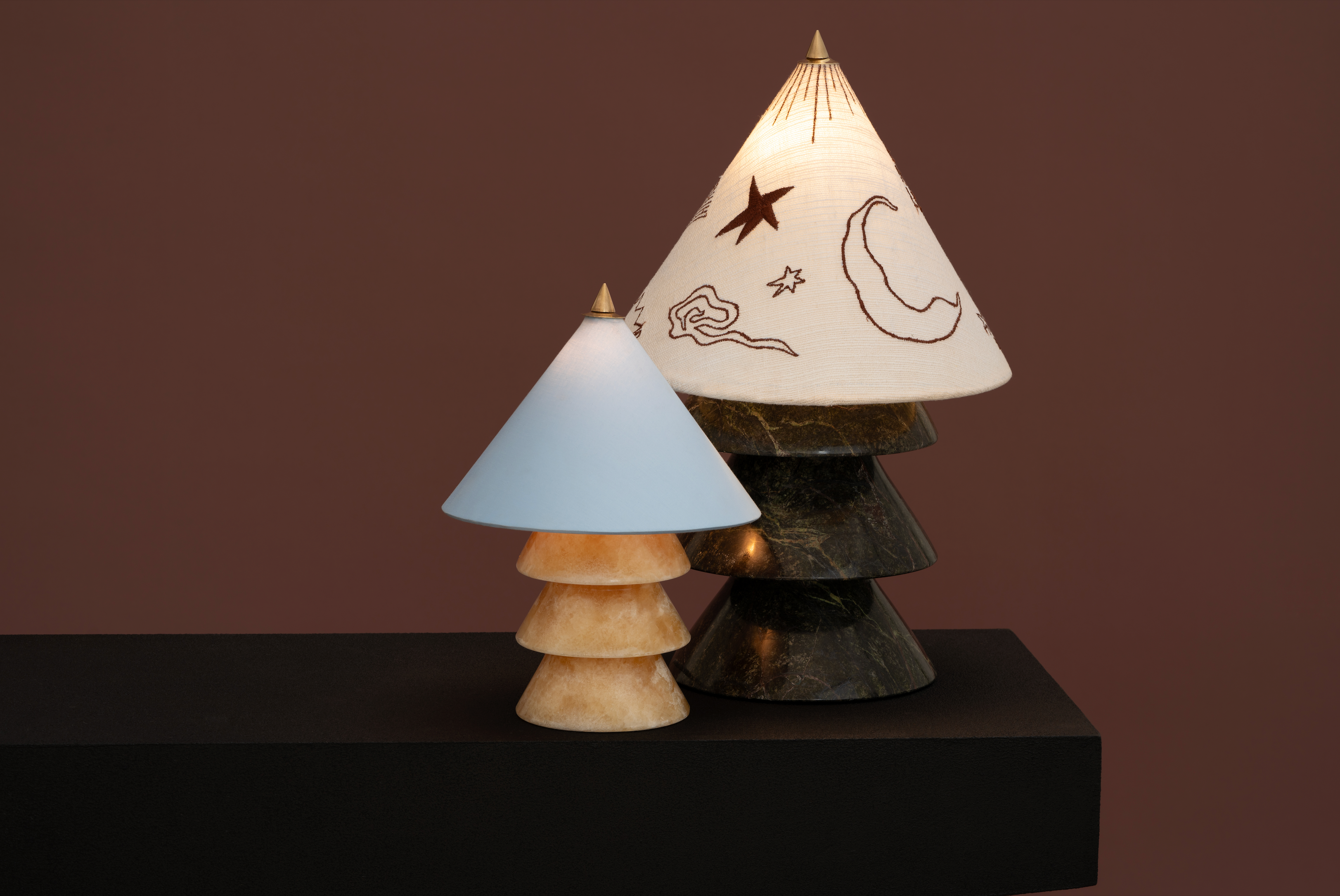 BEAM II TABLE LAMP