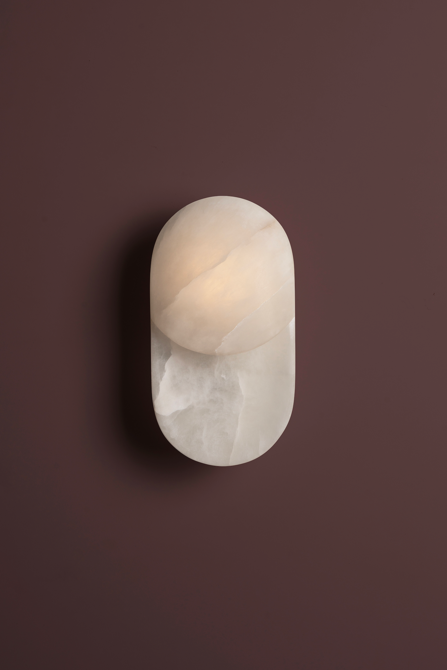 HALF MOON WALL LIGHT (ALABASTER)