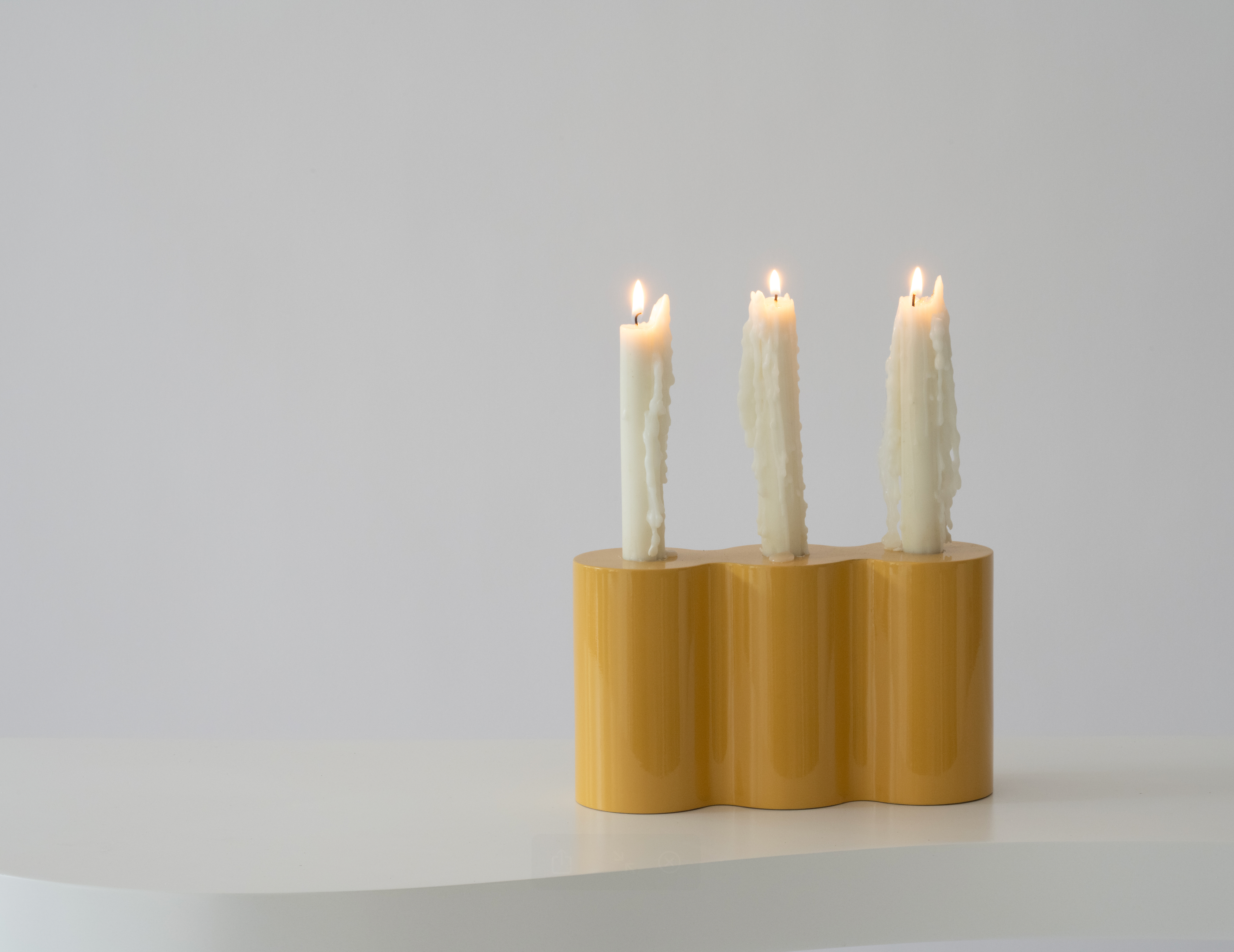 BLOB CANDLE STAND